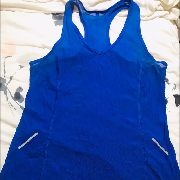 Size Large 5 item Bundle Tank Top & Tees - Picture 6 of 13